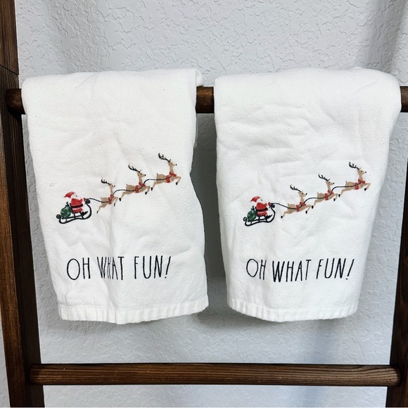 Rae Dunn Other - Rae Dunn Christmas Hand Towels